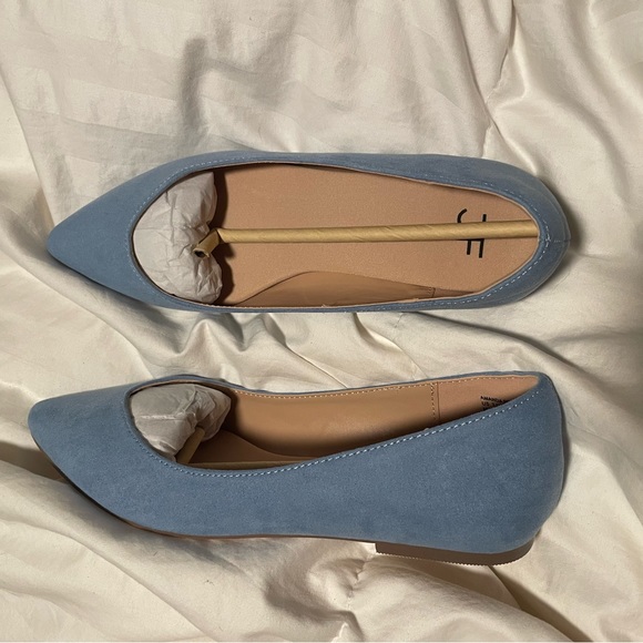 *ADD ME FOR FREE ON ORDERS $50+* Just Fab - Amanda Pointed Toe Flats - Picture 1 of 5